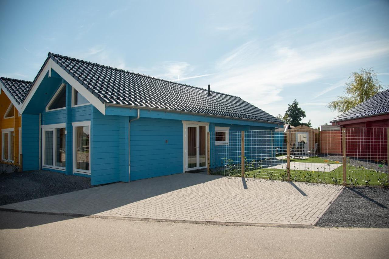 Luxe Chalets In Zeeland Aan De Kust Sint Annaland Εξωτερικό φωτογραφία