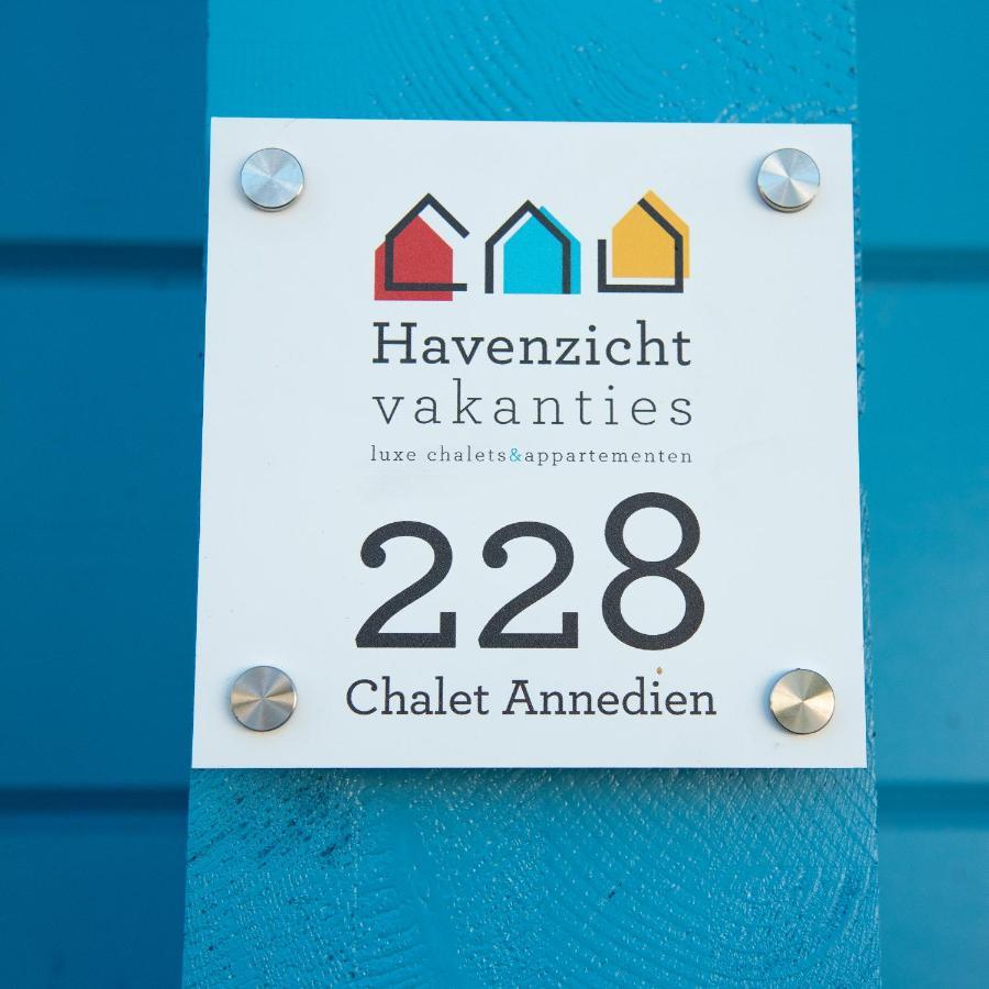 Luxe Chalets In Zeeland Aan De Kust Sint Annaland Εξωτερικό φωτογραφία